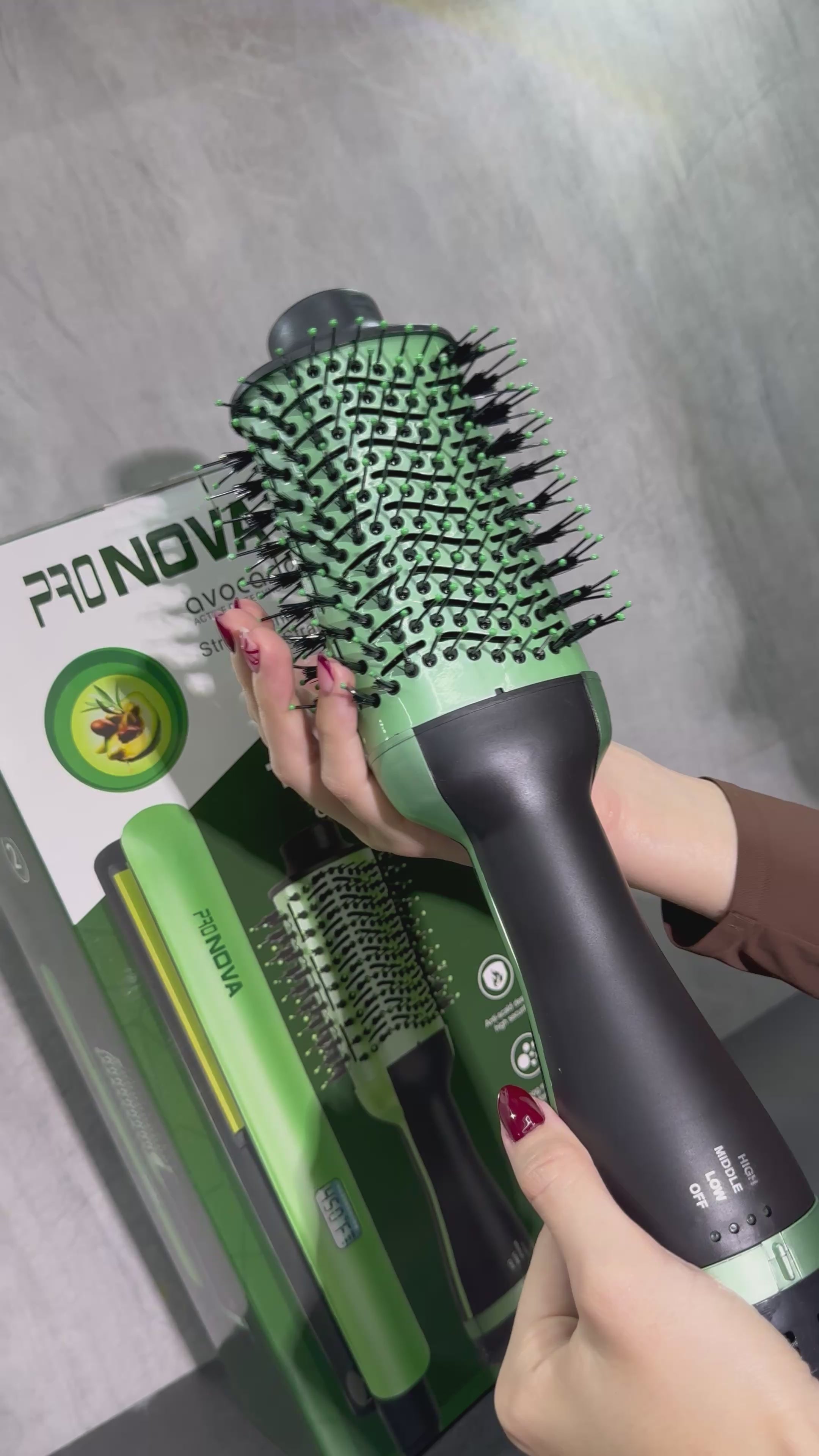 Cepillo Secador + Plancha PRO NOVA – Shine Therapy (Aguacate y Macadamia)